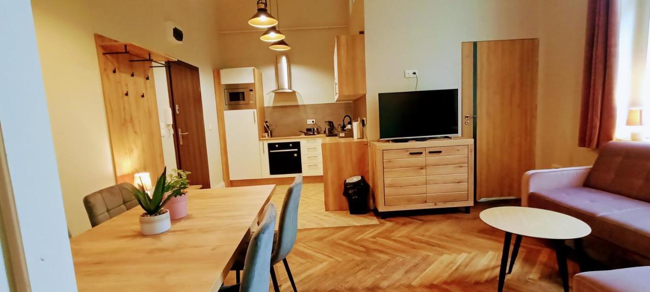 Drzewna Apartamenty - Wroclawska Zielona Góra Buitenkant foto